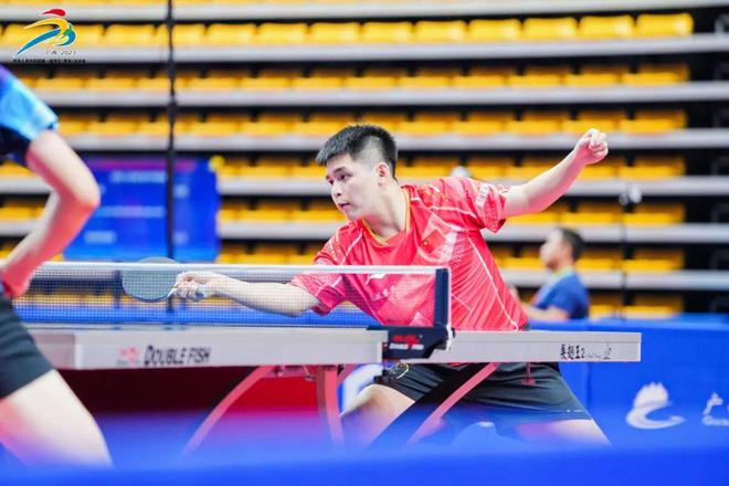 的亮眼表现 的亮眼表现