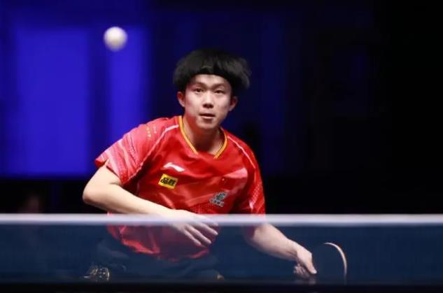 球迷的热切 球迷的热切